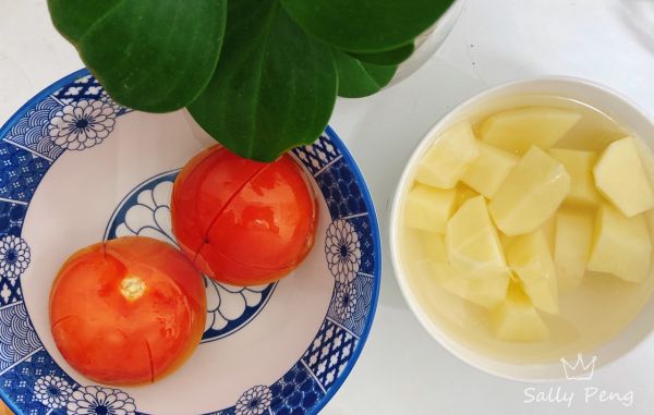 西红柿土豆牛腩