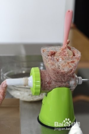 健康养生佳品小香肠脆皮肠的做法
