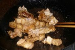 梅干菜烧肉