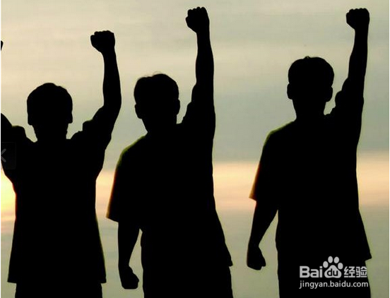 在工作生活中如何获得好人缘