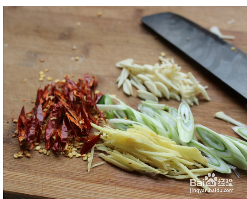 怎么炒香辣萝卜干