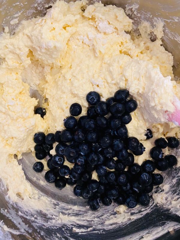 蓝莓爆浆玛芬蛋糕