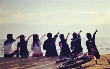 如何充实度过八小时之外，提升自己的价值