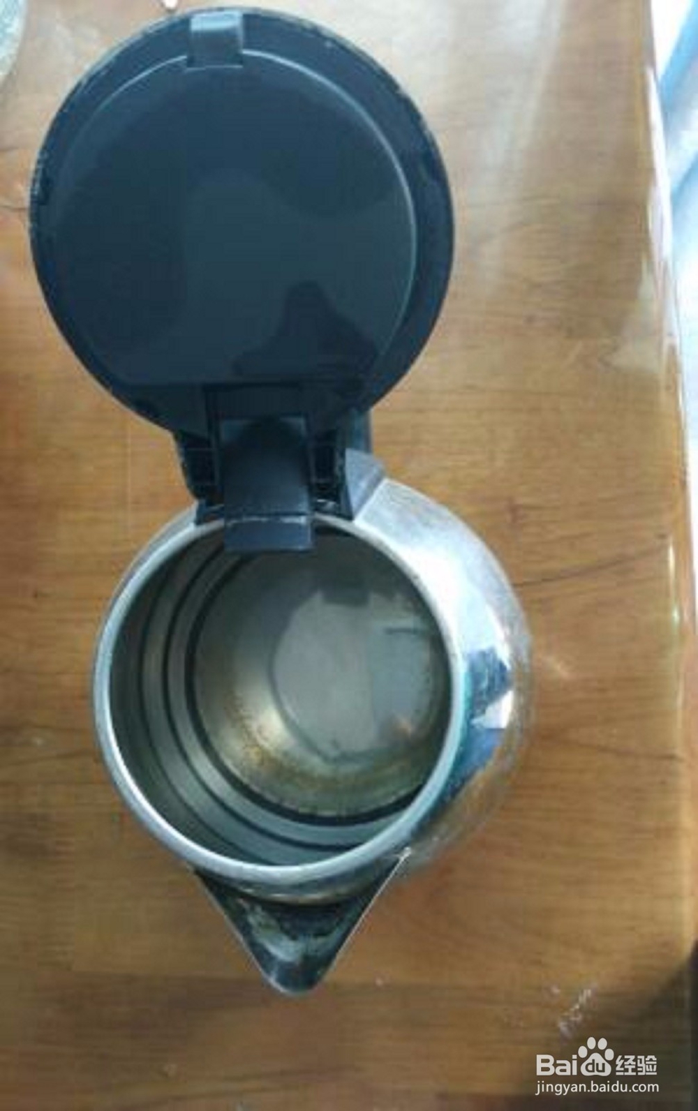 怎么清除热水壶底的水垢