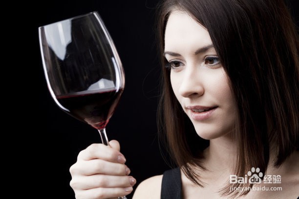 如何品尝红酒？品酒的具体步骤