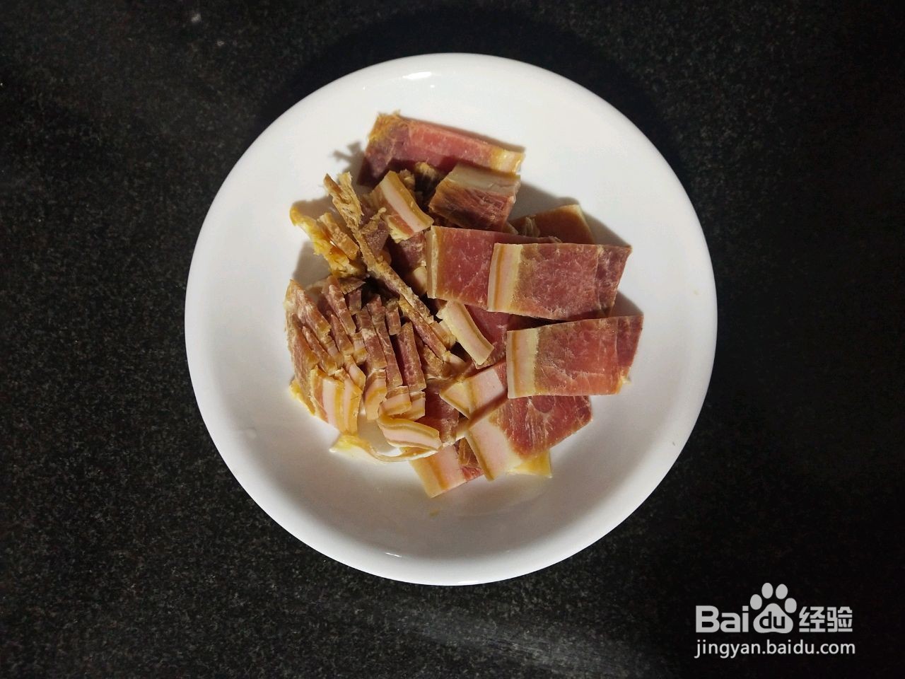 蒜苔炒腊肉的家常做法