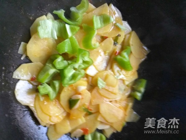 尖椒土豆片的做法
