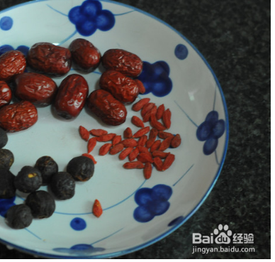 山药鸽子汤这样做营养价值超高