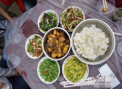 饭店吃出头发怎么处理