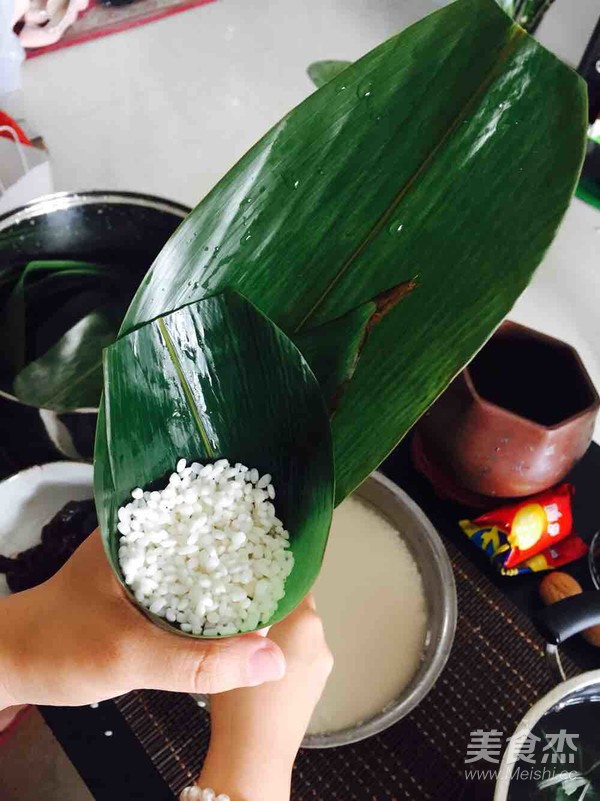 第一次尝试传统豆沙粽子