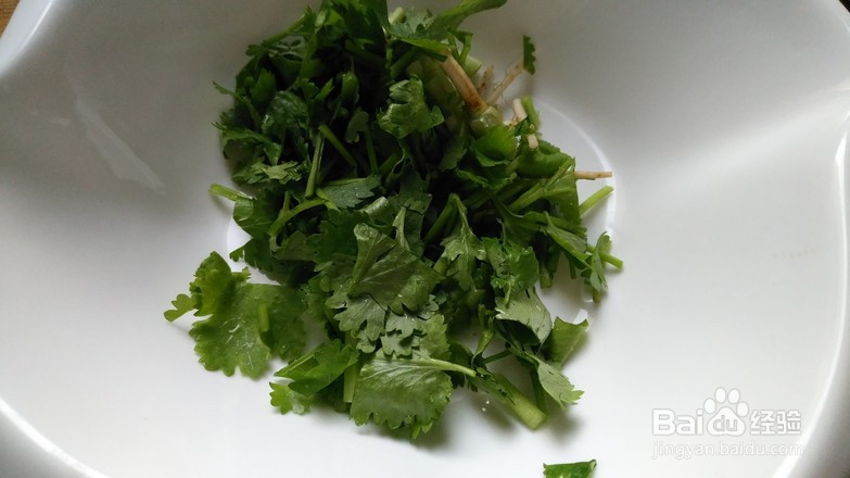 炸花生米拌黄瓜的制作方法