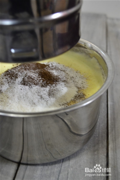 教你做西西奶油蛋糕卷的做法