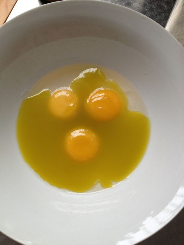 黄桃巧克力戚风裸蛋糕