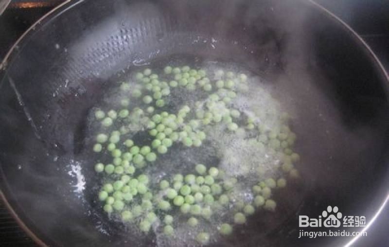 色香味俱全的扬州蛋炒饭