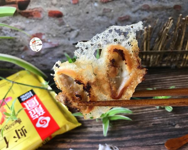 冰花虾仁大馄饨