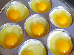 如何制作早餐霸王鸡蛋汉堡