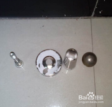 门吸的安装方法