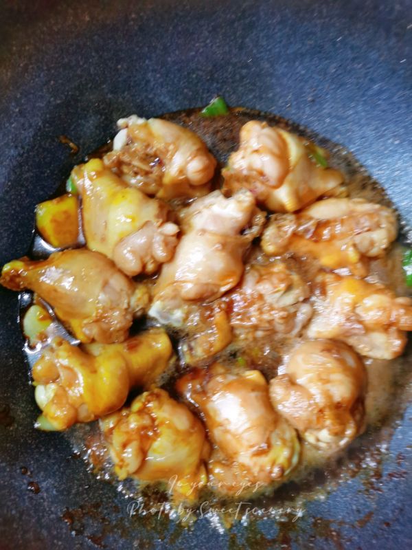 家常玉米烧小鸡腿