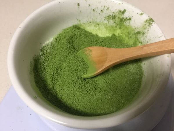 酸奶抹茶双色慕斯
