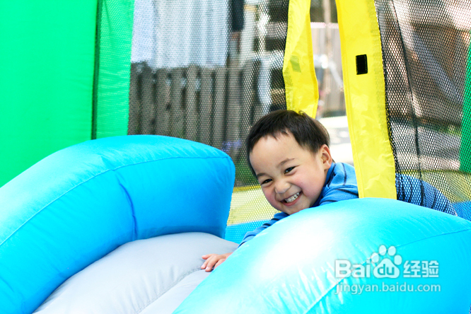 温哥华迟来的夏天与快乐(组图)