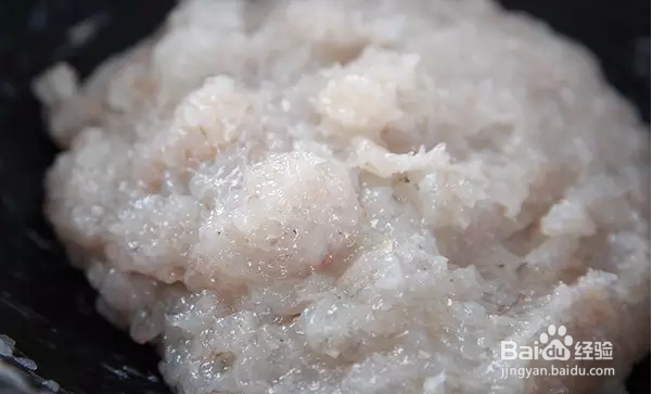 “香酥虾饼”,虾胶的制作方法