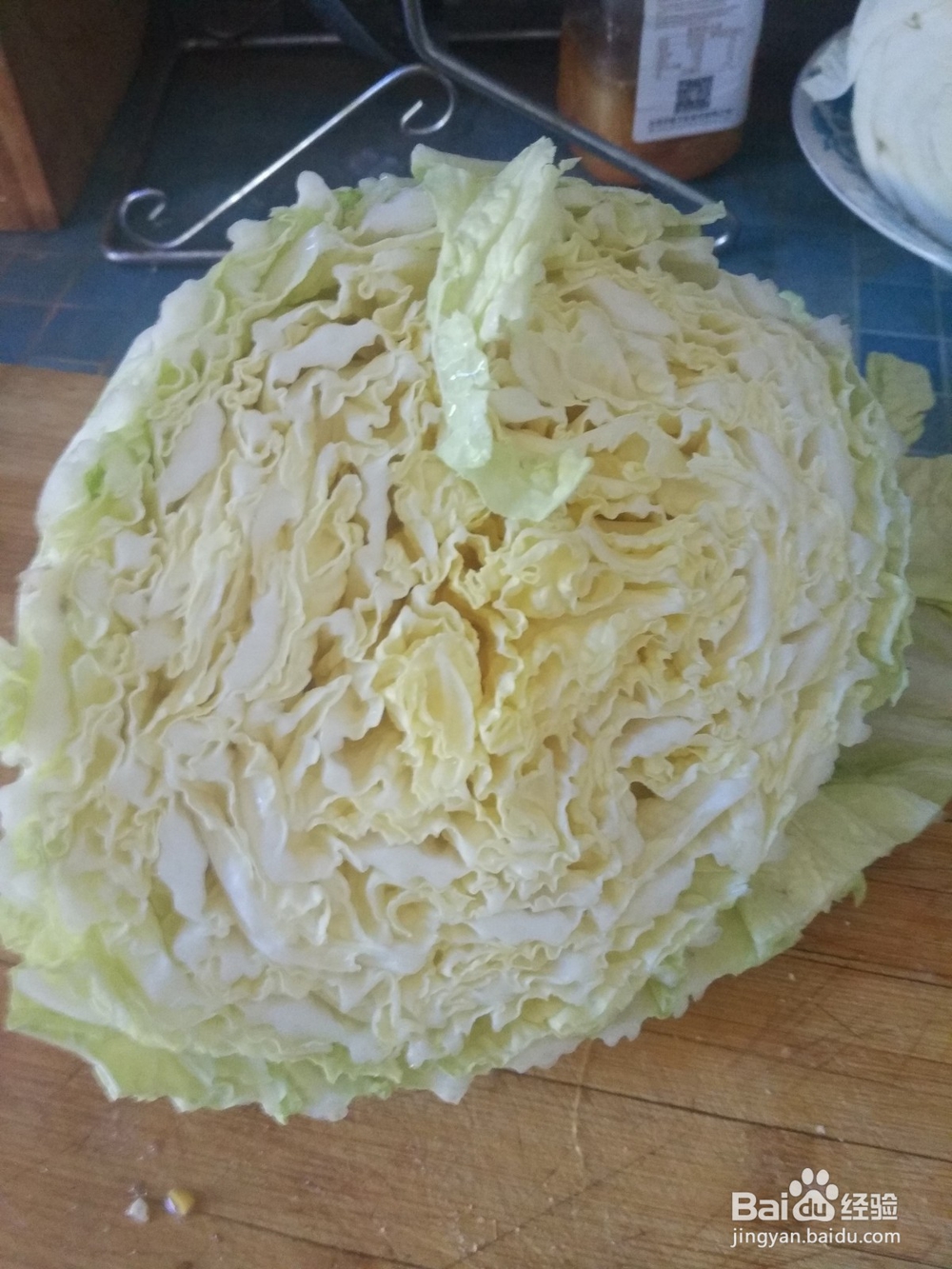 如何快速制作一份营养美味的豆腐白菜大虾汤