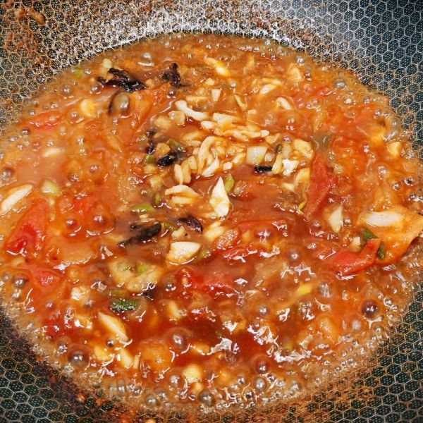 番茄浓汤螺蛳粉