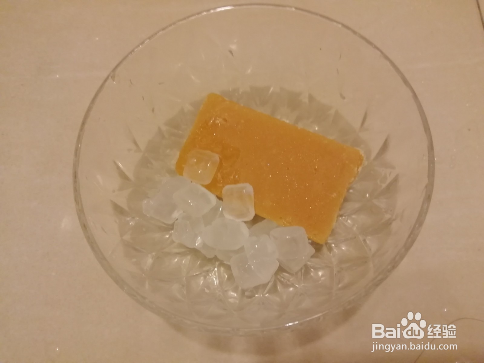 鲜奶桃胶皂角米雪燕银耳羹怎么做？