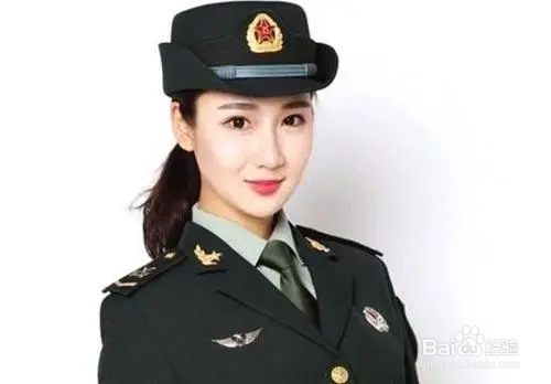 怎么形容女兵军人的气质