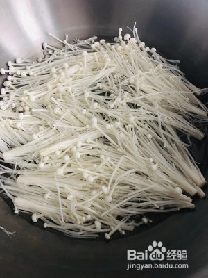 如何制作酸汤肥牛卷