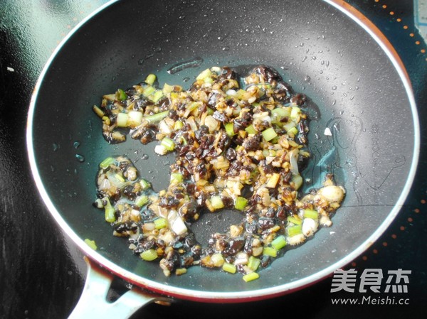 豆豉蒸鸡翅的做法