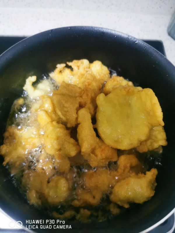 学校食堂经典菜～菠萝鸡片