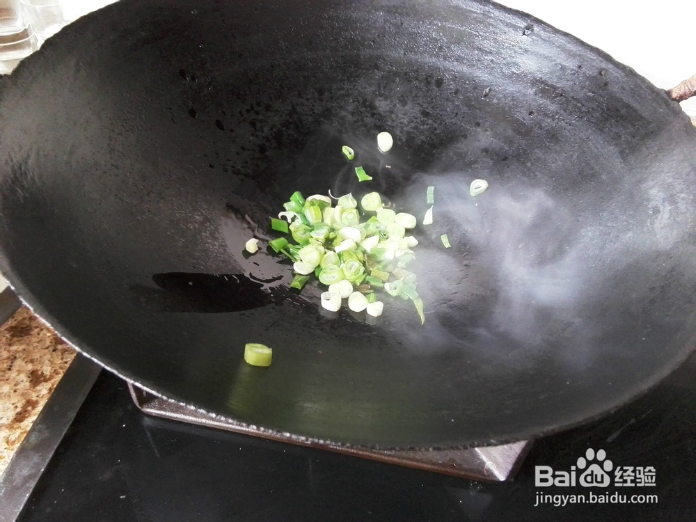 如何烧辣味糖醋鸡（怎样烧美味营养辣味糖醋鸡）