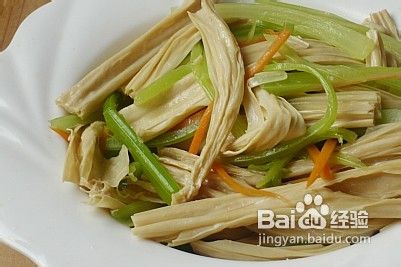 西芹拌腐竹