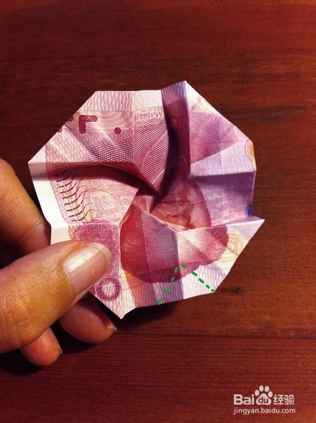 玫瑰花的折法:如何用钱折玫瑰(组图全说明)