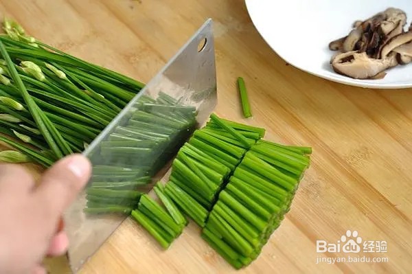 韭菜苔炒螺片
