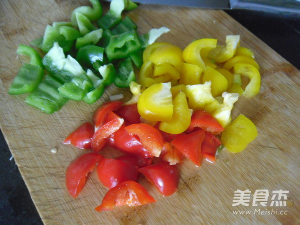 彩椒海鲜菇的做法