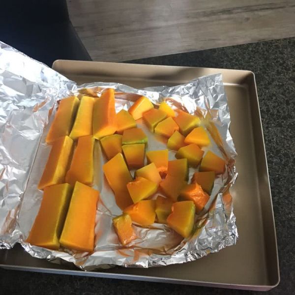 南瓜乳酪软欧包