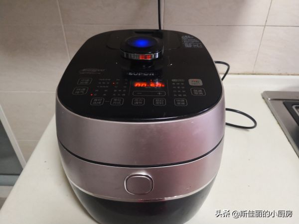 红薯莲子红豆汤