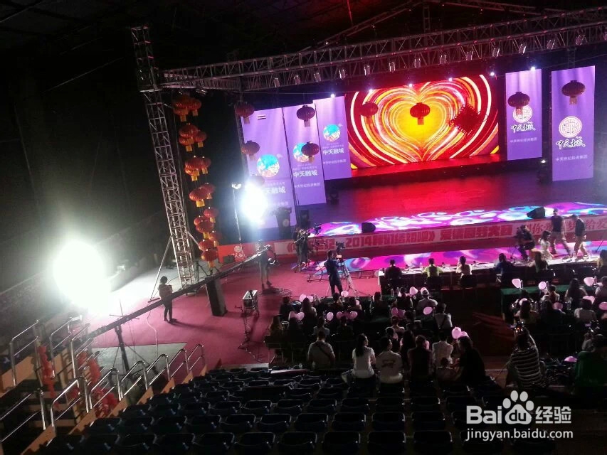 高清全彩led显示屏厂家