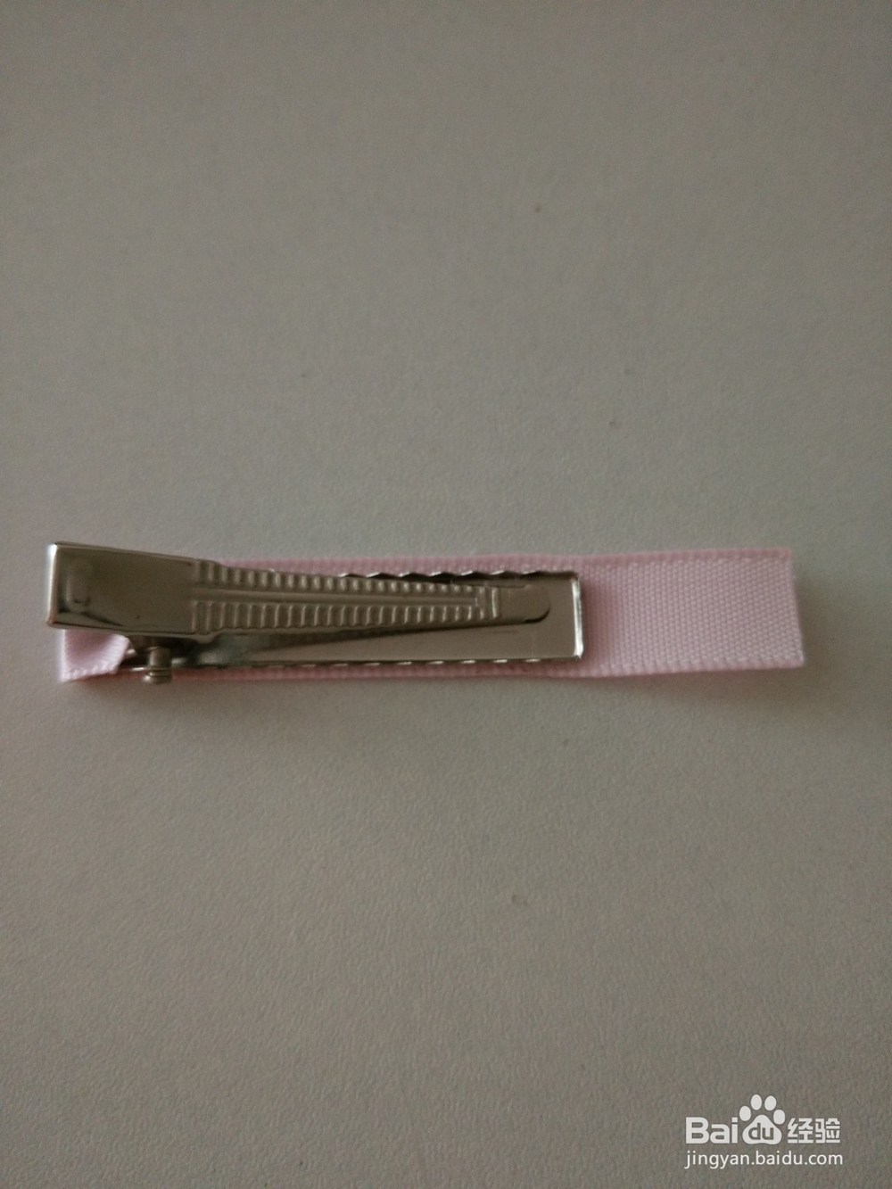 手工制作：粉色锻带蝴蝶夹（一）