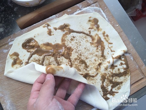 愚人家常面食之“麻芝花卷”