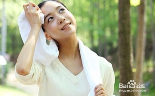 如何从出汗部位看健康