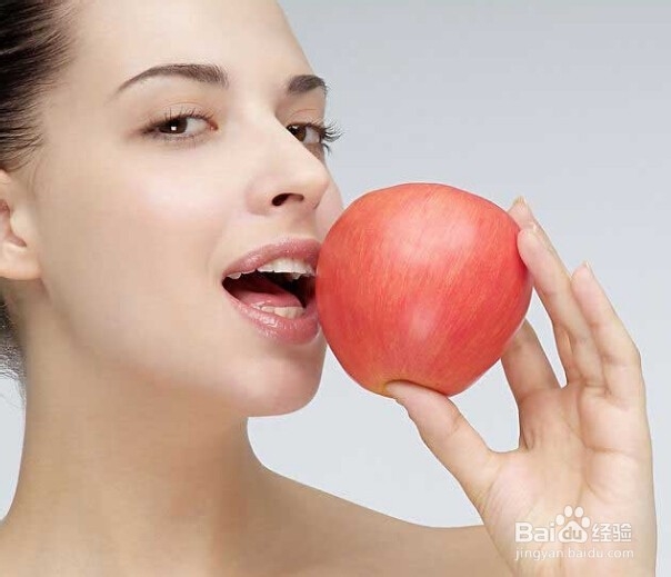 口腔溃疡吃什么好呢？