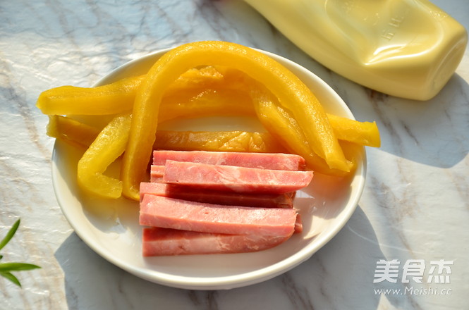 火腿寿司的做法