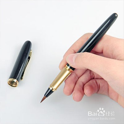 自来水笔就是钢笔吗