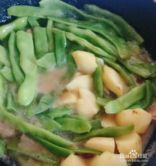 土豆炖豆角的做法