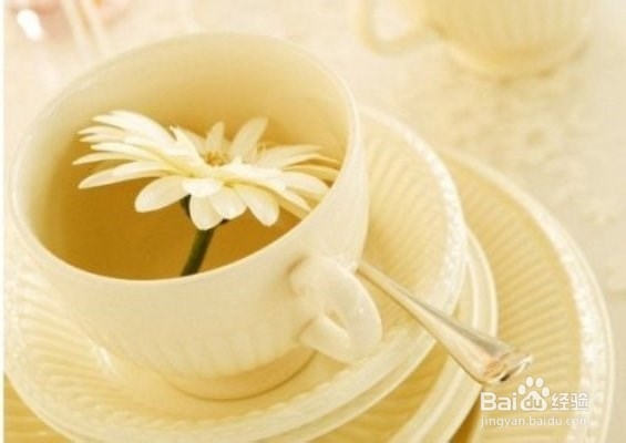 秋季皮肤干燥怎么办