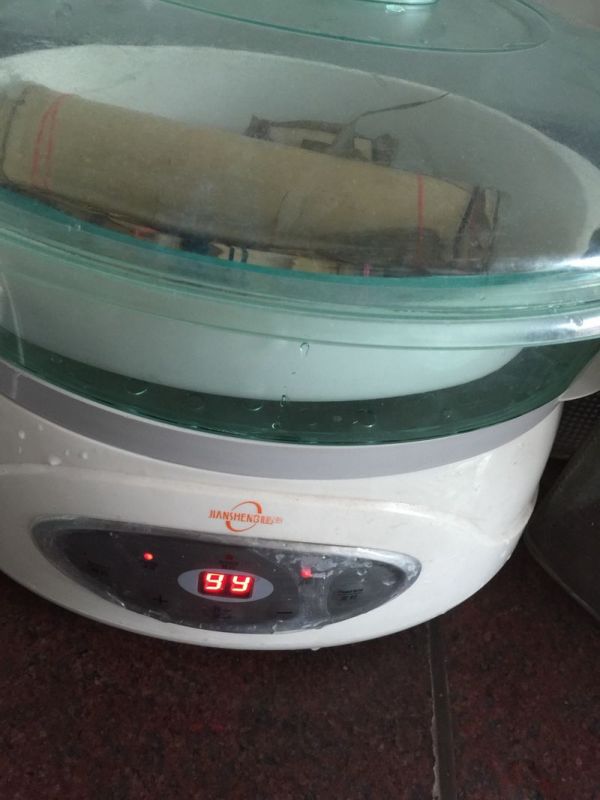 橄香海鲜竹筒饭