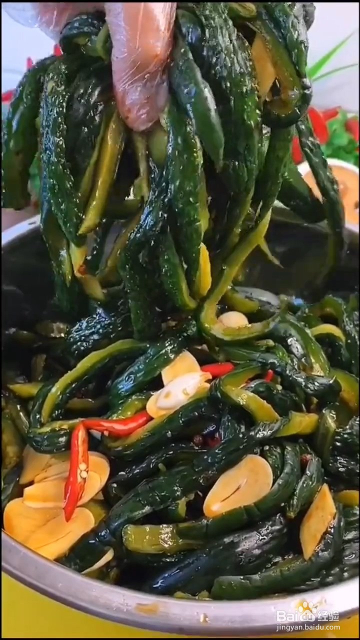 如何制作酱油黄瓜泡菜